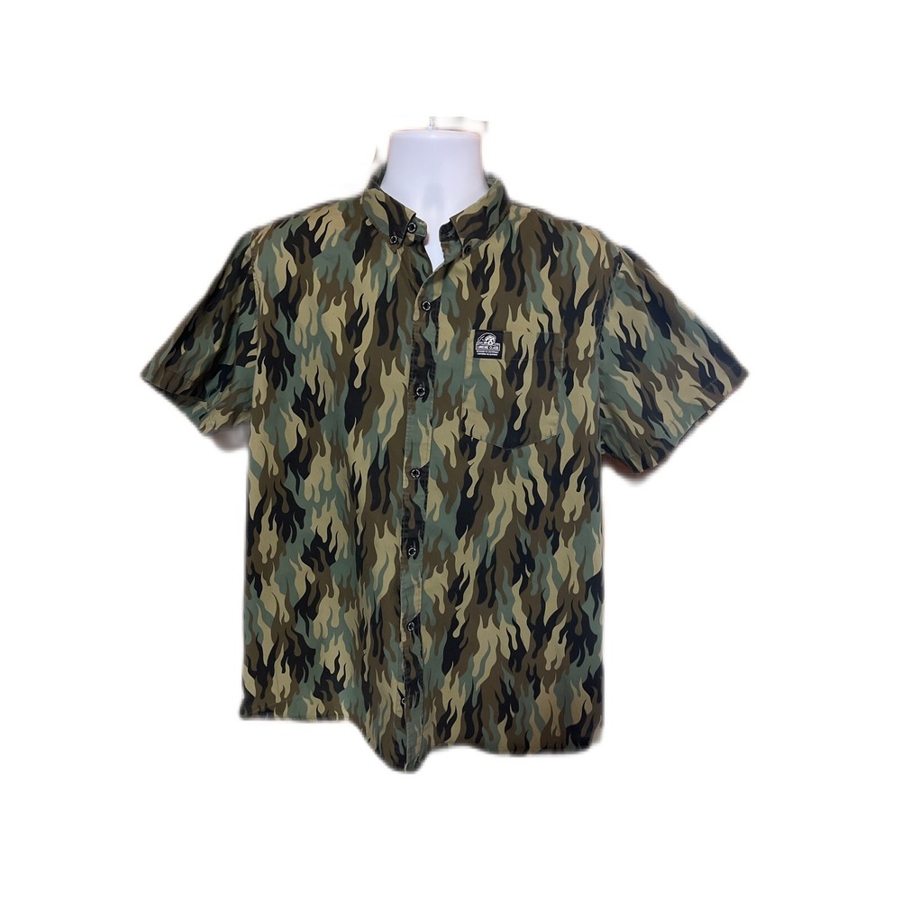 Sk3tchy Tank Camo Shirt Men's Size Large Short Sleeve-Lurking Class Great Shirt!